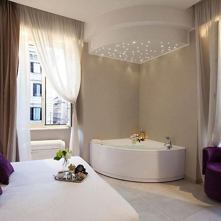 Roman Holidays Boutique Экстерьер фото