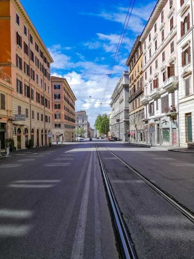 Roman Holidays Boutique Экстерьер фото